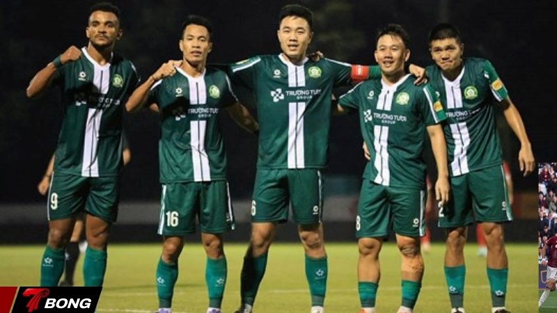 Trường Tươi Đồng Nai dẫn đầu bảng với 31 điểm